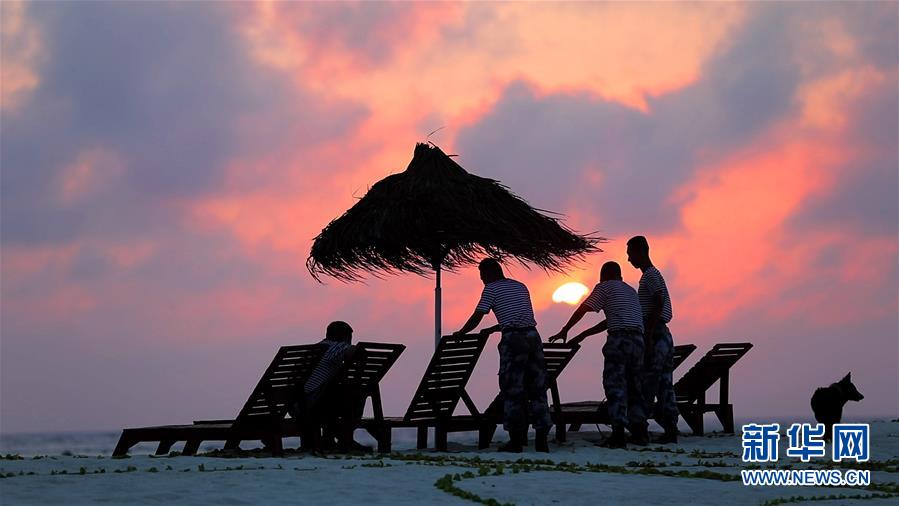 （壯麗70年&middot;奮斗新時(shí)代&middot;新華全媒頭條&middot;圖文互動(dòng)）（9）&ldquo;你在我的航程上，我在你的視線里&rdquo;&mdash;&mdash;走進(jìn)海軍西沙中建島官兵的五彩世界