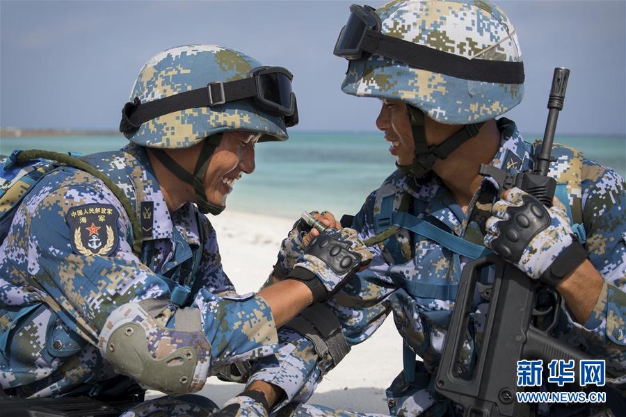 （壯麗70年&middot;奮斗新時代&middot;新華全媒頭條&middot;圖文互動）（7）&ldquo;你在我的航程上，我在你的視線里&rdquo;&mdash;&mdash;走進海軍西沙中建島官兵的五彩世界