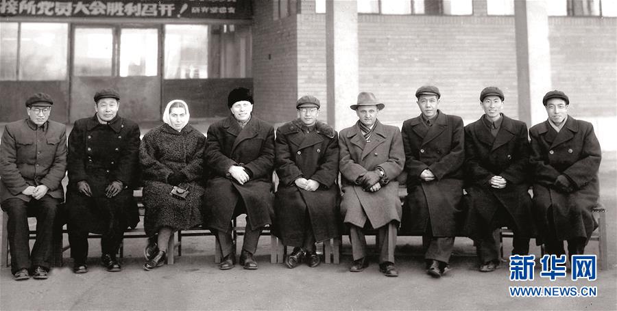 （新華全媒頭條&middot;圖文互動）（1）追光者&mdash;&mdash;&ldquo;長光人&rdquo;的報國故事 