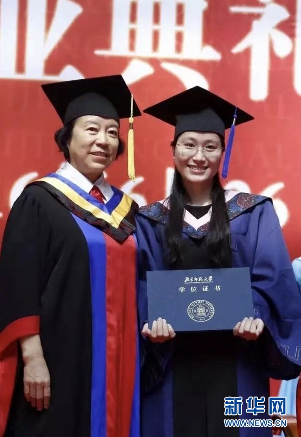 (新華全媒頭條·時代先鋒·圖文互動)(6)芳華無悔——追記用生命堅守初心和使命的青年共產(chǎn)黨員黃文秀