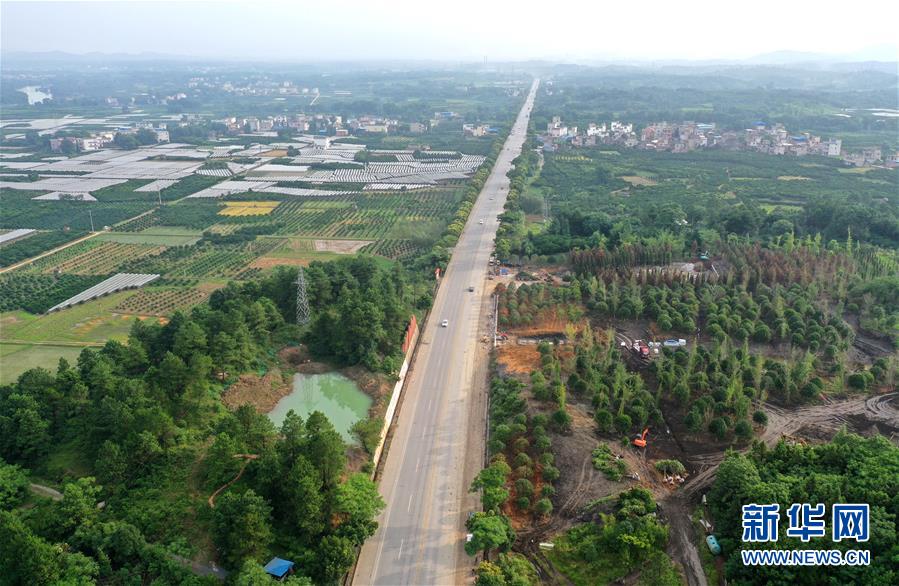 （壯麗70年&middot;奮斗新時代&mdash;&mdash;記者再走長征路&middot;圖文互動）（7）為有犧牲多壯志，敢教日月換新天&mdash;&mdash;重返紅軍血戰(zhàn)現場