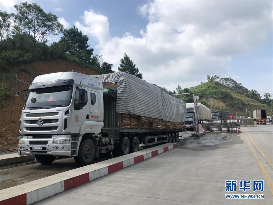 （壯麗70年&middot;奮斗新時(shí)代&middot;圖文互動(dòng)）從雷場(chǎng)禁區(qū)到開放前沿&mdash;&mdash;廣西沿邊對(duì)外開放之路越走越寬