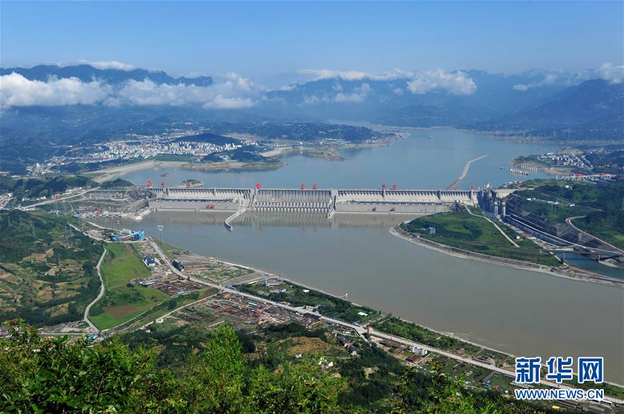 (壯麗70年·奮斗新時(shí)代——共和國(guó)發(fā)展成就巡禮·圖文互動(dòng))(7)潮涌楚天闊——湖北砥礪奮進(jìn)70年譜寫(xiě)高質(zhì)量發(fā)展華章