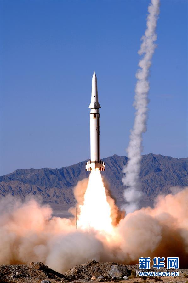 (新華全媒頭條·圖文互動(dòng))(7)我們是一支不可戰(zhàn)勝的力量——獻(xiàn)給中國(guó)人民解放軍建軍92周年