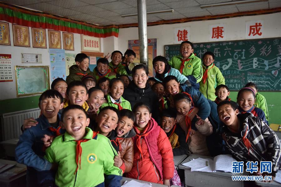 （不忘初心、牢記使命&middot;圖文互動）（3）青春之花綻放五千米云端&mdash;&mdash;記扎根海拔最高縣小學(xué)教師夫妻杜安東、曹曉花