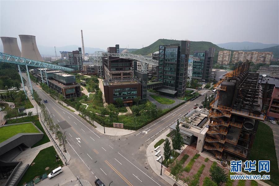 (壯麗70年·奮斗新時代——共和國發(fā)展成就巡禮·圖文互動)(1)千年古城崛起大國首都——北京70年跨越式發(fā)展紀(jì)實