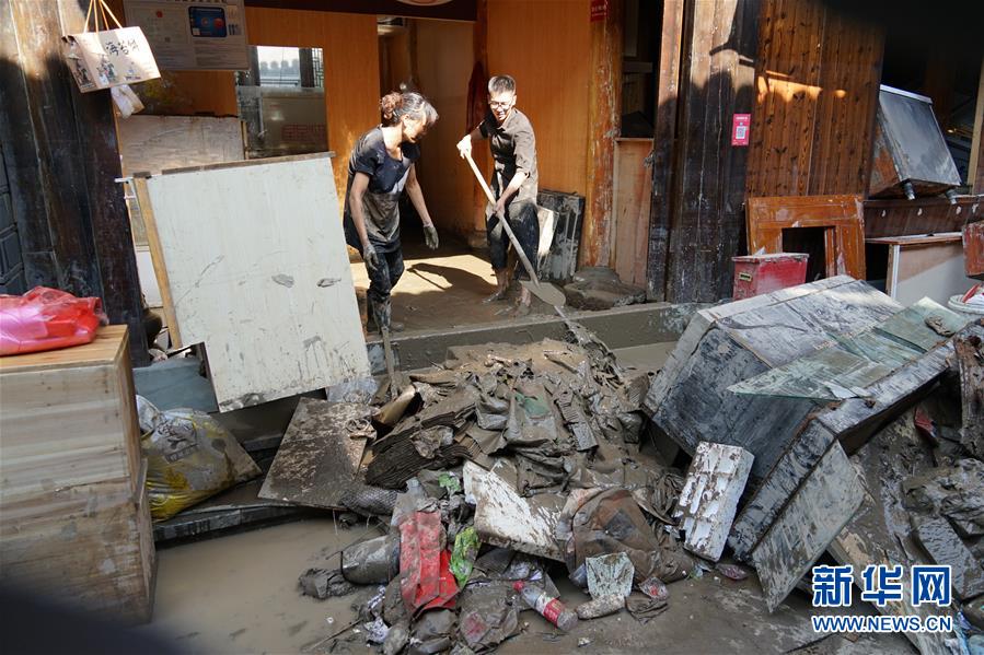 （關(guān)注&ldquo;利奇馬&rdquo;&middot;圖文互動(dòng)）（4）古城洪災(zāi) 八方馳援&mdash;&mdash;洪水災(zāi)害下的浙江臨?，F(xiàn)場(chǎng)目擊