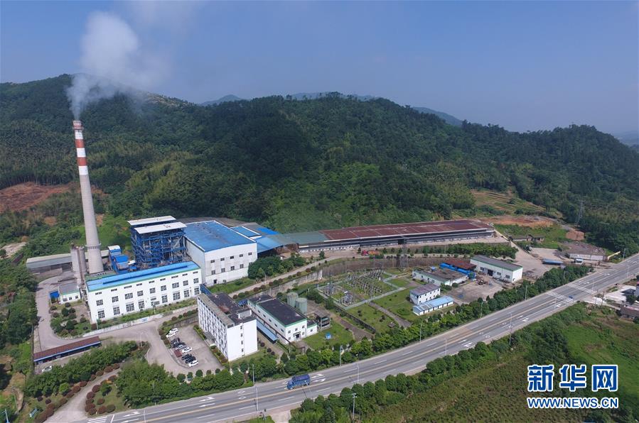 （在習(xí)近平新時代中國特色社會主義思想指引下&mdash;&mdash;新時代新作為新篇章&middot;總書記關(guān)心的百姓身邊事&middot;圖文互動）（3）大污染變身&ldquo;大寶藏&rdquo;：治理畜禽糞污，他們這樣干！