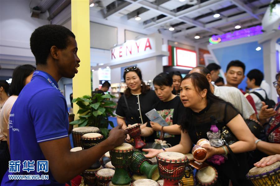 （新華全媒頭條&middot;圖文互動）（13）攜手鑄就非凡夢想&mdash;&mdash;寫在習(xí)近平主席提出構(gòu)建更加緊密的中非命運共同體一周年之際