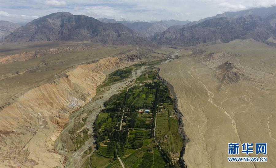 （決戰(zhàn)決勝脫貧攻堅(jiān)&middot;圖文互動）（4）記者手記：尋訪昆侖&ldquo;桃花源&rdquo;的&ldquo;祛病&rdquo;良方