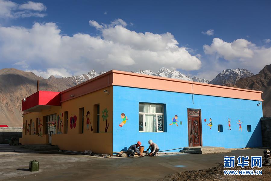 (決戰(zhàn)決勝脫貧攻堅(jiān)·圖文互動)(6)“云端上的縣城”脫貧記