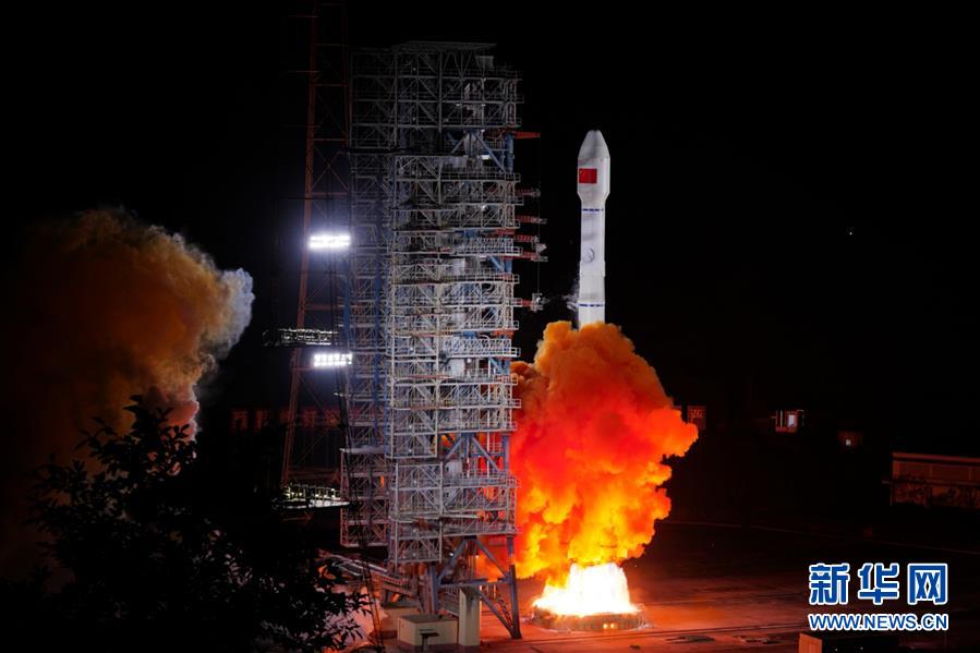 (圖文互動(dòng))(4)我國(guó)成功發(fā)射兩顆北斗三號(hào)衛(wèi)星 北斗系統(tǒng)“一箭雙星”