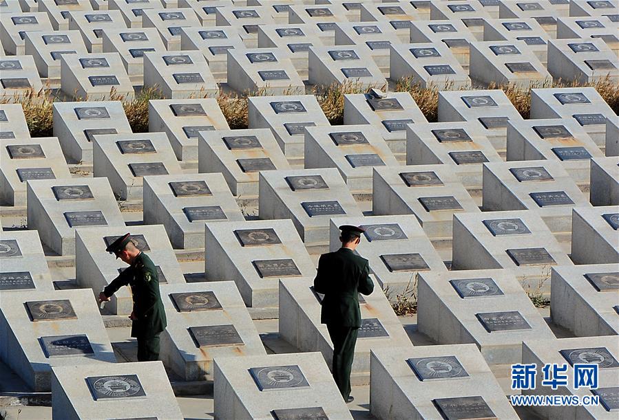 （圖文互動(dòng)）（7）為了&ldquo;中國(guó)號(hào)&rdquo;巨輪揚(yáng)帆遠(yuǎn)航&mdash;&mdash;中國(guó)共產(chǎn)黨領(lǐng)導(dǎo)下的人民軍隊(duì)忠于祖國(guó)、服務(wù)人民啟示錄