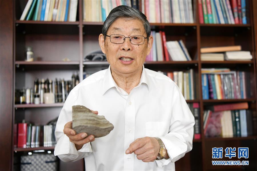 (圖文互動)(2)當(dāng)好標(biāo)桿旗幟 建設(shè)百年油田——寫在大慶油田發(fā)現(xiàn)60周年之際