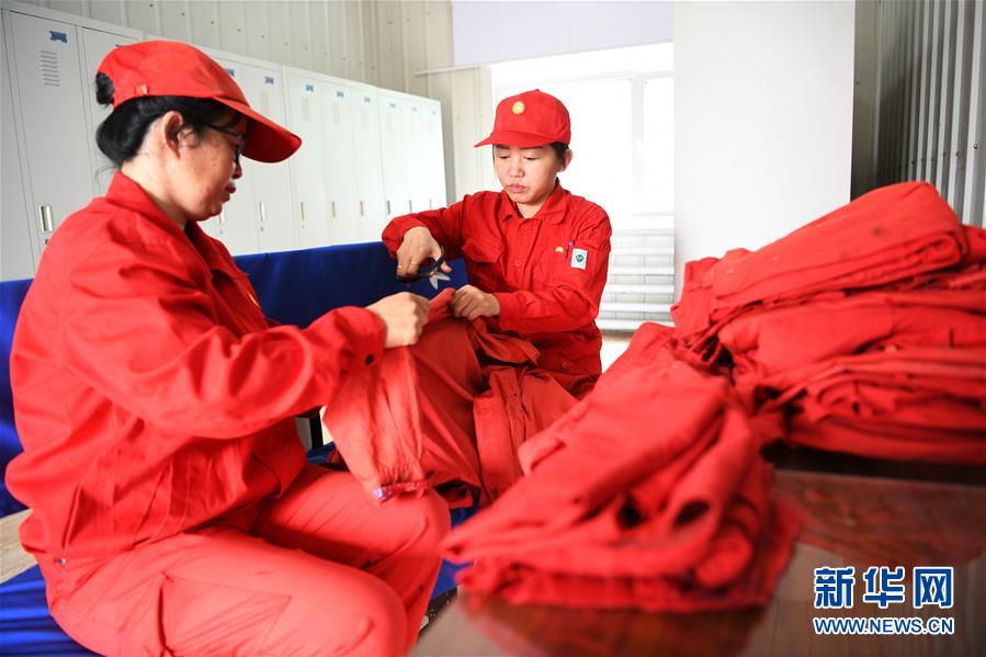 （圖文互動）（4）當(dāng)好標(biāo)桿旗幟 建設(shè)百年油田&mdash;&mdash;寫在大慶油田發(fā)現(xiàn)60周年之際