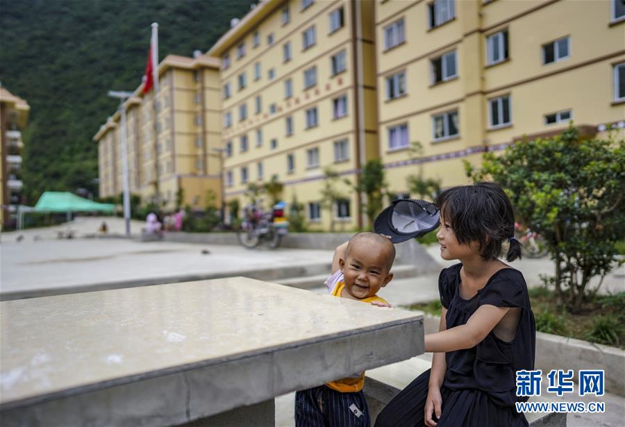 （新華全媒頭條&middot;決戰(zhàn)決勝脫貧攻堅&middot;圖文互動）（9）為了人與自然和諧共生&mdash;&mdash;云南&ldquo;三江并流&rdquo;地區(qū)決戰(zhàn)精準脫貧的&ldquo;生態(tài)畫卷&rdquo;