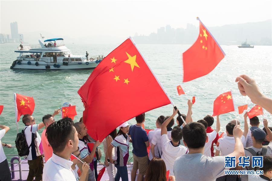 （新華全媒頭條&middot;圖文互動(dòng)）（16）凝聚愛(ài)國(guó)主義的磅礴力量！&mdash;&mdash;新中國(guó)成立70周年盛典啟示錄