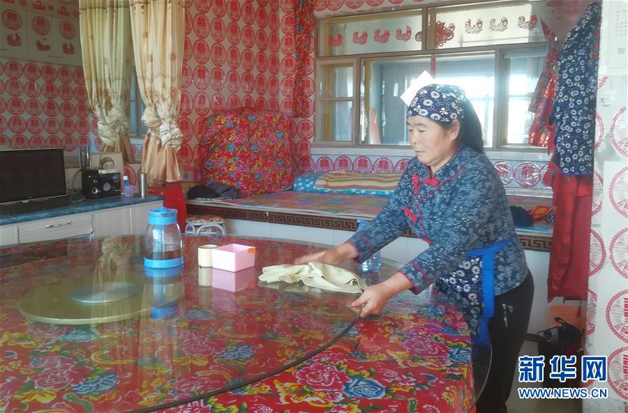 （在習(xí)近平新時代中國特色社會主義思想指引下&mdash;&mdash;新時代新作為新篇章&middot;總書記關(guān)心的百姓身邊事&middot;圖文互動）（2）一個貧困山村的振興新動能&mdash;&mdash;小故事里的大情懷之五