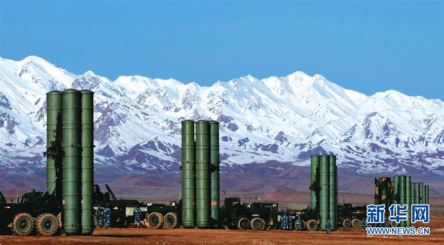 （新華全媒頭條&middot;人民空軍70年&middot;圖文互動(dòng)）（6）陽(yáng)光照耀奮飛的航程&mdash;&mdash;黨中央、中央軍委和習(xí)主席關(guān)心人民空軍建設(shè)發(fā)展紀(jì)實(shí)