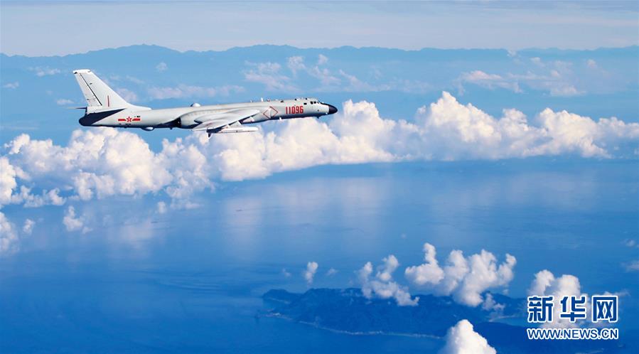 （新華全媒頭條&middot;人民空軍70年&middot;圖文互動(dòng)）（7）陽(yáng)光照耀奮飛的航程&mdash;&mdash;黨中央、中央軍委和習(xí)主席關(guān)心人民空軍建設(shè)發(fā)展紀(jì)實(shí)