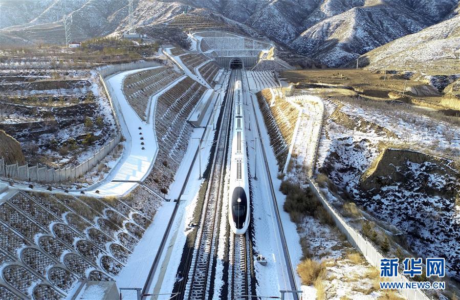 （新華全媒頭條&middot;圖文互動）（12）百年跨越，逐夢京張&mdash;&mdash;寫在京張高鐵開通暨中國高鐵突破3.5萬公里之際