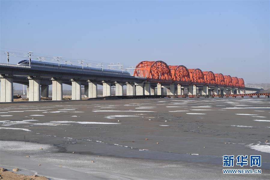 （新華全媒頭條&middot;圖文互動）（10）百年跨越，逐夢京張&mdash;&mdash;寫在京張高鐵開通暨中國高鐵突破3.5萬公里之際