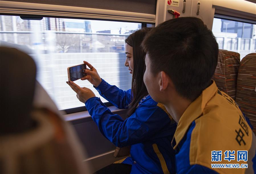 （新華全媒頭條&middot;圖文互動）（14）百年跨越，逐夢京張&mdash;&mdash;寫在京張高鐵開通暨中國高鐵突破3.5萬公里之際