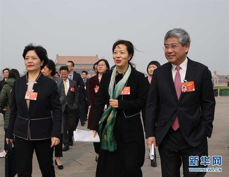 （兩會(huì)&middot;政協(xié)開幕）（1）全國(guó)政協(xié)十三屆二次會(huì)議開幕