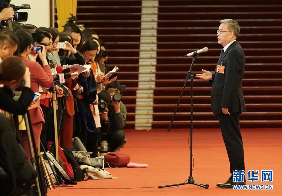 （兩會(huì)&middot;面對(duì)面）（9）采訪部長