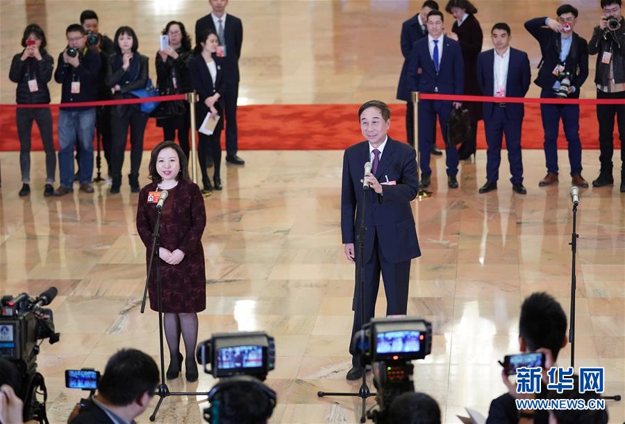 （兩會&middot;面對面）（10）全國政協(xié)委員接受采訪