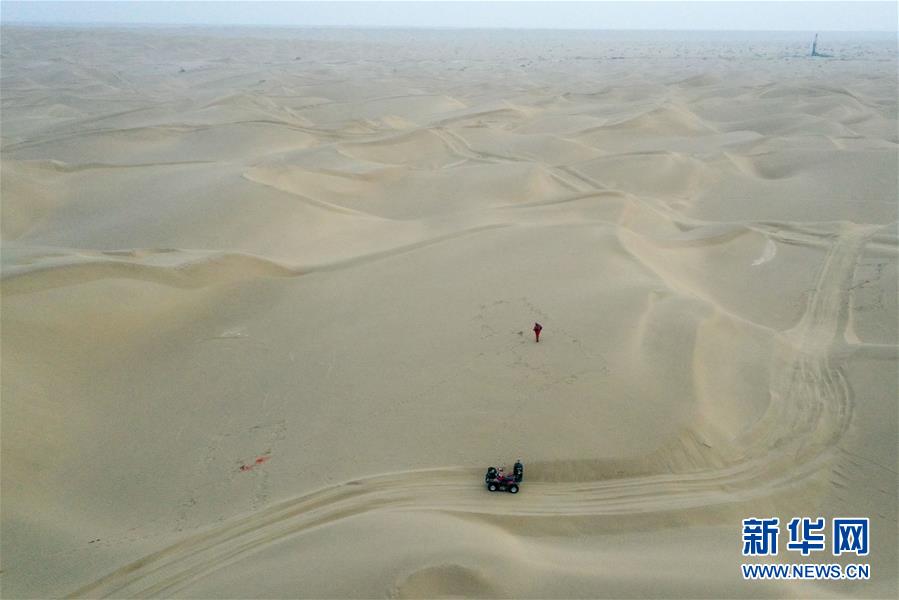 （新春走基層&middot;圖文互動(dòng)）（1）大漠中，一頂帳篷守歲五年