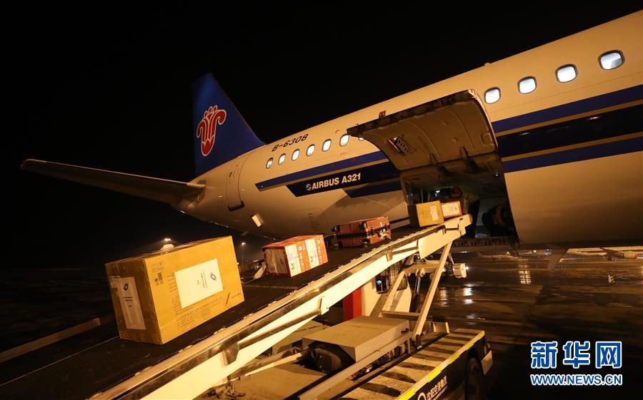 （聚焦疫情防控&middot;圖文互動）（6）十送醫(yī)護(hù)&ldquo;戰(zhàn)士&rdquo;下荊楚&mdash;&mdash;遼寧醫(yī)療隊(duì)馳援湖北群像掃描