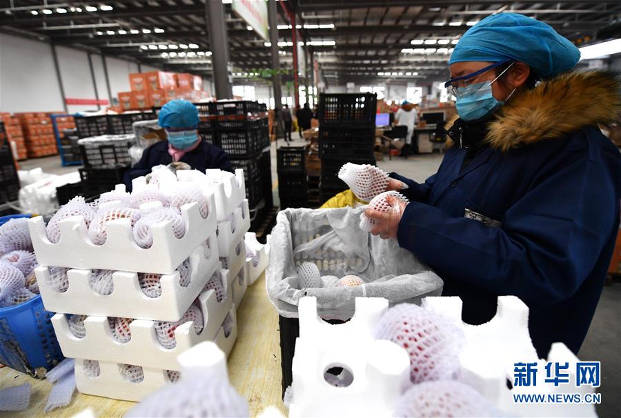 （聚焦疫情防控&middot;圖文互動）（1）&ldquo;一輛輛車出發(fā)，春暖花開的日子就不遠了&rdquo;&mdash;&mdash;西北電商大縣陜西省武功縣復工見聞