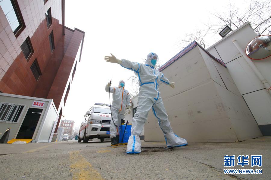 （一線(xiàn)抗疫群英譜&middot;圖文互動(dòng)）（2）紅區(qū)&ldquo;擺渡人&rdquo;