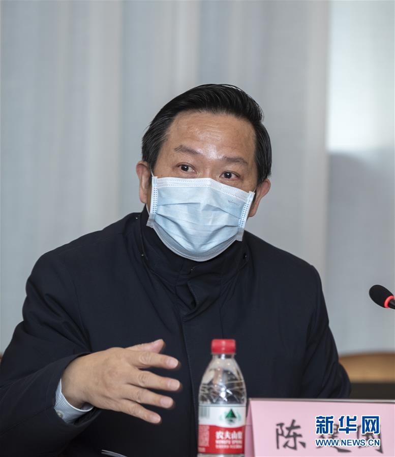 （聚焦疫情防控&middot;圖文互動(dòng)）（2）急防控所急，沖鋒勇向前&mdash;&mdash;華中科技大學(xué)以科研攻關(guān)推動(dòng)疫情防控救治觀察