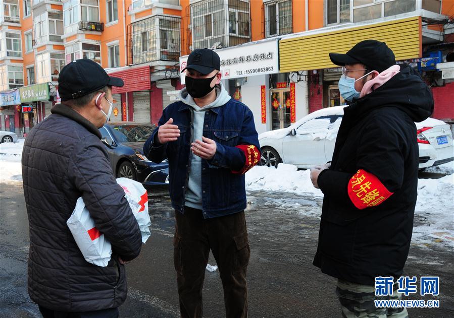 （聚焦疫情防控&middot;圖文互動(dòng)）（5）不知你是誰(shuí)，知你為了誰(shuí)&mdash;&mdash;社區(qū)戰(zhàn)&ldquo;疫&rdquo;志愿者群像