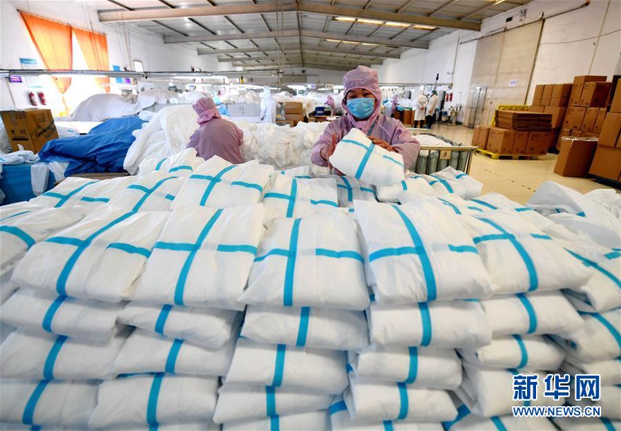 （新華全媒頭條&middot;圖文互動(dòng)）（7）分秒必爭(zhēng)，打好醫(yī)療物資保障戰(zhàn)！&mdash;&mdash;全國(guó)全力保障醫(yī)療物資供應(yīng)