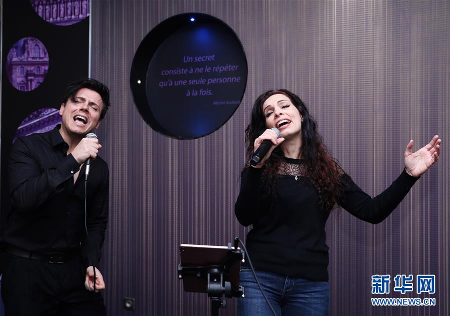 （國(guó)際&middot;圖文互動(dòng)）（4）通訊：手牽手，我們共同驅(qū)散陰霾&mdash;&mdash;法國(guó)音樂(lè)人創(chuàng)作抗疫歌曲背后的故事
