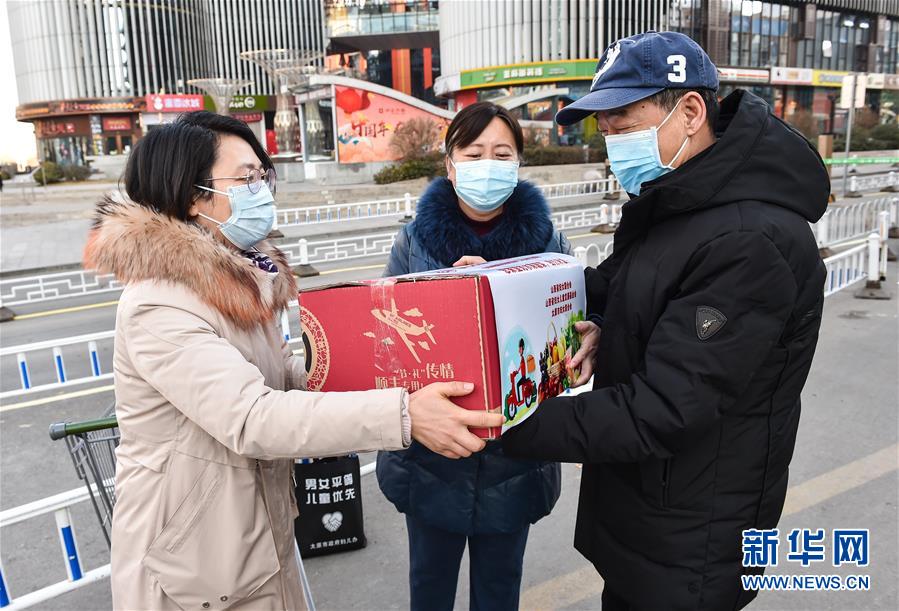 （新華全媒頭條&middot;圖文互動）（9）守護(hù)天使 同心戰(zhàn)&ldquo;疫&rdquo;&mdash;&mdash;各地多措并舉關(guān)愛一線醫(yī)務(wù)人員掃描