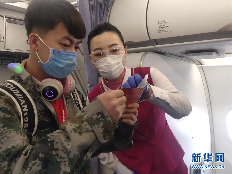 (新華全媒頭條·圖文互動(dòng))(4)暢通復(fù)工復(fù)產(chǎn)“生命線”——全國恢復(fù)正常交通運(yùn)輸秩序