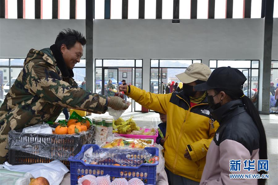 （新華全媒頭條&middot;圖文互動(dòng)）（16）跨越半個(gè)世紀(jì)的生命遷徙&mdash;&mdash;西藏極高海拔生態(tài)搬遷破解人與自然共生難題