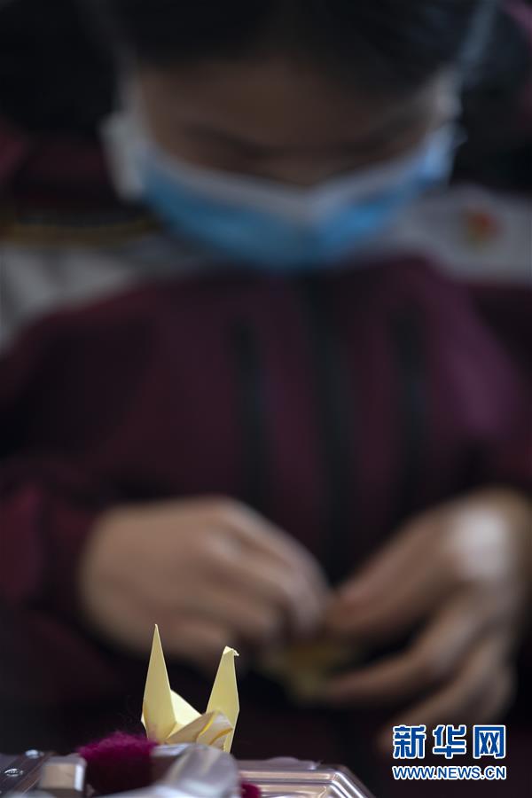 （新華全媒頭條&middot;圖文互動(dòng)）（10）最美逆行者，武漢永遠(yuǎn)記得你！&mdash;&mdash;首批援鄂醫(yī)療隊(duì)返程紀(jì)實(shí)