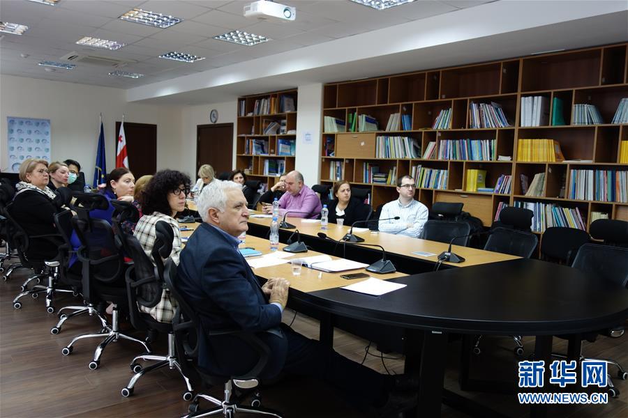 (國際)(2)中國同歐亞和南亞地區(qū)國家舉行新冠肺炎疫情防控問題視頻會(huì)議