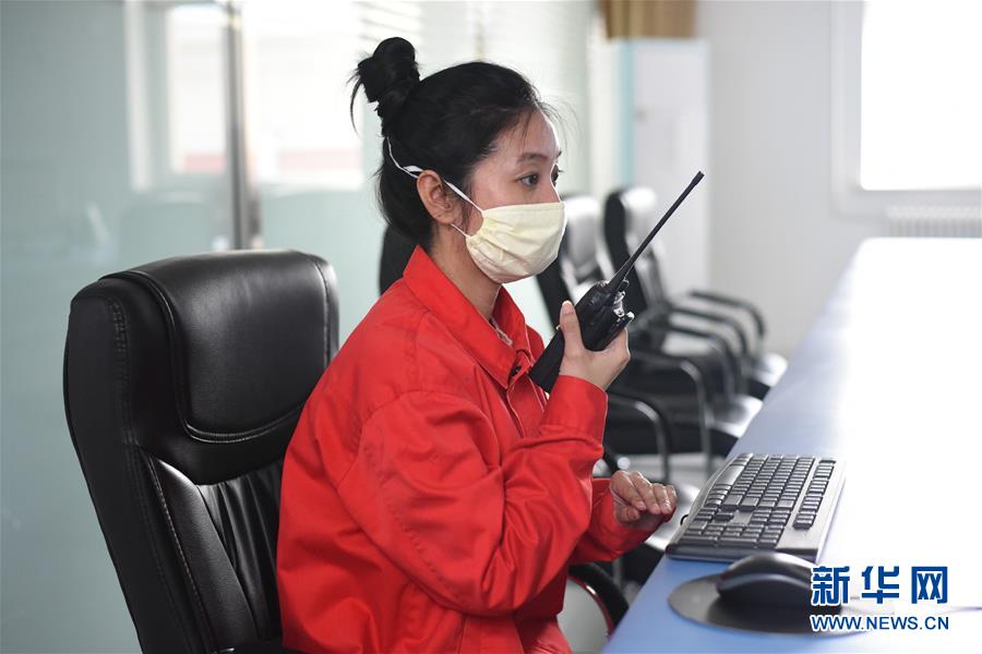 （圖文互動(dòng)）（5）在戰(zhàn)&ldquo;疫&rdquo;中&ldquo;加油打氣&rdquo;&mdash;&mdash;大慶油田復(fù)工復(fù)產(chǎn)見聞