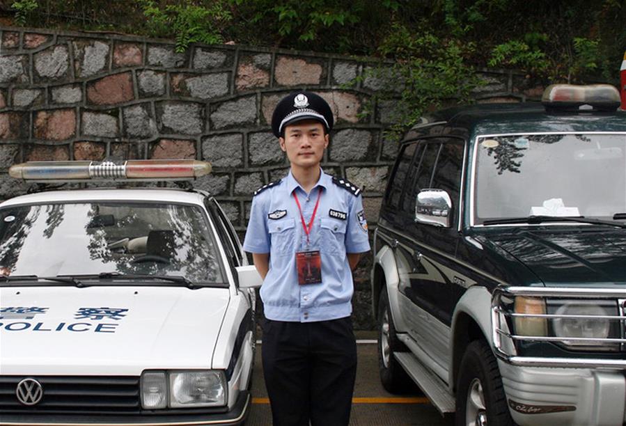 （為了民族復(fù)興&middot;英雄烈士譜&middot;圖文互動）張寧海：&ldquo;請跟我走，我來為大家照亮&hellip;&hellip;&rdquo;