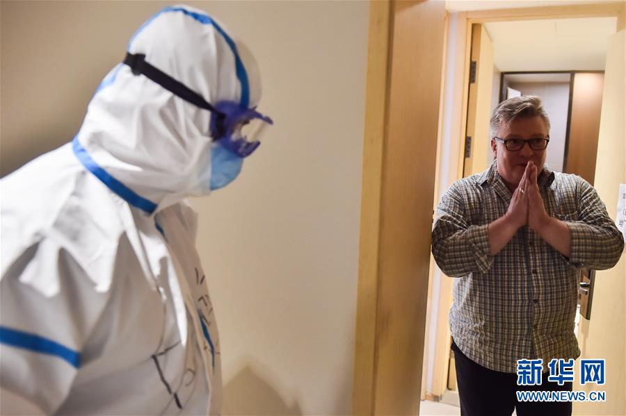 （聚焦疫情防控&middot;圖文互動）（1）&ldquo;感謝你們，讓我感到很踏實！&rdquo;&mdash;&mdash;北京入境人員轉運及隔離點見聞