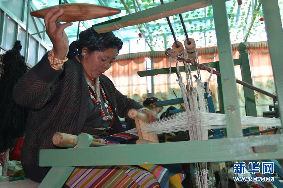 （圖文互動(dòng)）（8）堅(jiān)守與新生&mdash;&mdash;西藏農(nóng)奴制社會(huì)經(jīng)歷者說