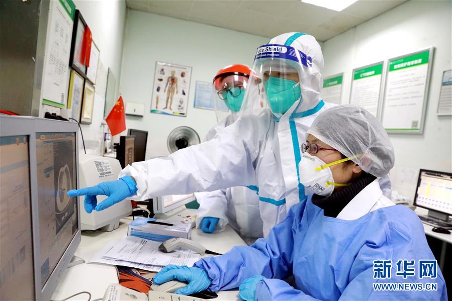 （新華全媒頭條&middot;習(xí)近平致敬的戰(zhàn)&ldquo;疫&rdquo;英雄&middot;武漢人民篇&middot;圖文互動）（6）壯哉，大武漢&mdash;&mdash;獻給英雄的武漢人民