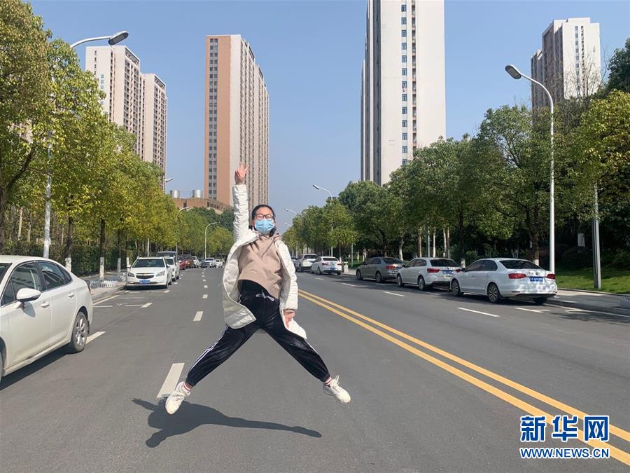 （一線抗疫群英譜&middot;圖文互動）（3）&ldquo;95后&rdquo;大學(xué)生郝鶯歌：退掉車票，她選擇直面病毒