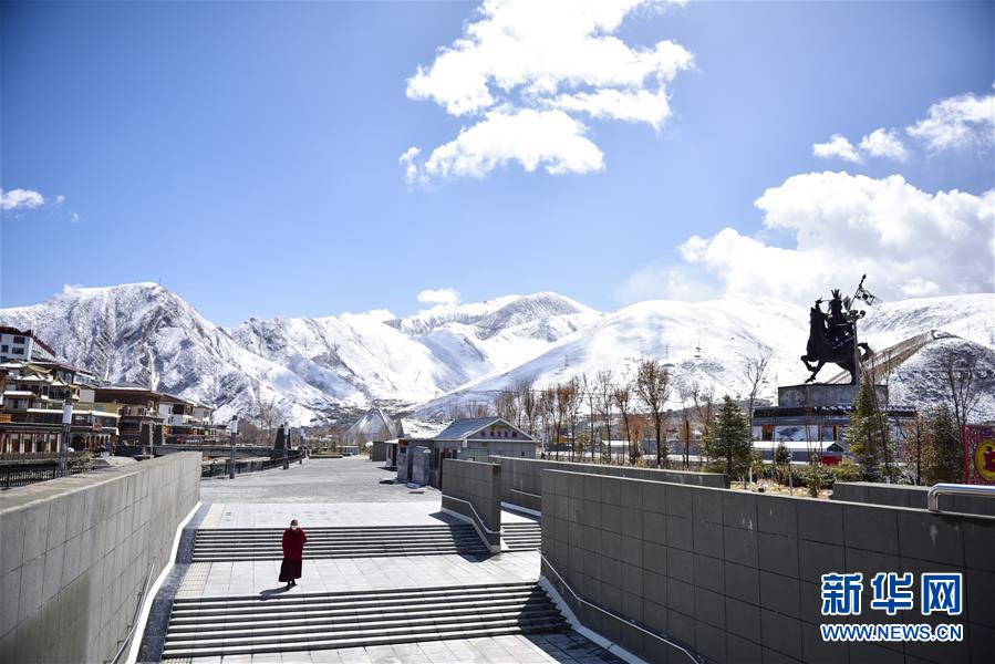 (新華全媒頭條·圖文互動(dòng))(9)三江之源見證中國奇跡——寫在玉樹地震10周年之際